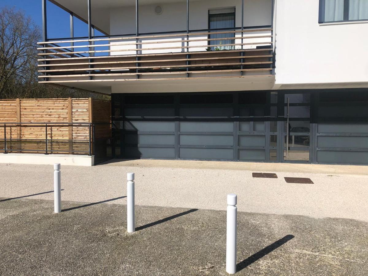 Le Petit Caillebotis Lejlighed La Rochelle  Eksteriør billede